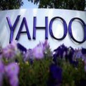 “邮件门”致使雅虎“打折“出售