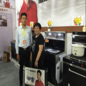 森歌集成灶，走进温州家博会，走向世界