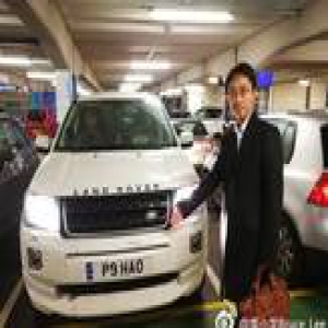 华为高管晒神奇车牌 广告都做成这样了