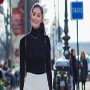 金小妹最常穿的单品 是被嫌弃的妈妈范“秋衣”