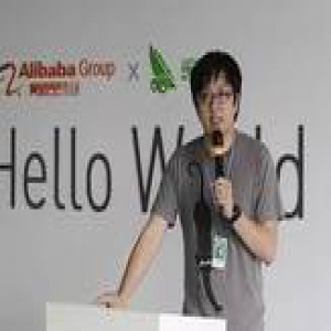 错过卖10亿美金，他把公司甩卖给阿里后做了内容创业者