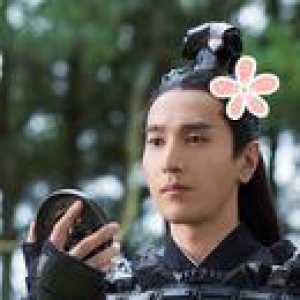 四海八荒庆祝素锦挖眼 只有我一人垂涎夜华的手