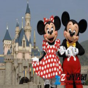 以后在迪士尼乐园里看到毛绒米老鼠，它可能不是人扮的