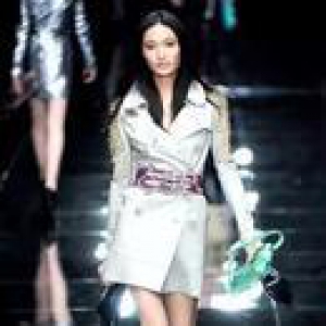 秦舒培美国待产 超模加潮男的娃时髦度打几分