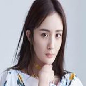 跟着杨幂学“眼”技 做四海八荒第一发电机