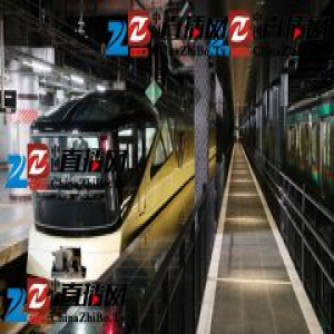 热衷于列车旅行的日本人，又造了一辆“行走的豪华酒店”