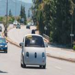 下一个产业风口？2025年无人汽车产值或达千万亿美元