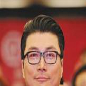 王卫：顺丰与同行都是快递企业 但经营模式不可比