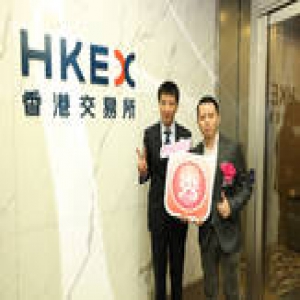 美图上市后首份财报：净亏损5.4亿元 月活用户达5.2亿