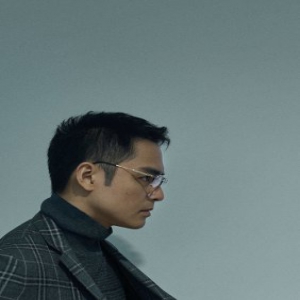 明道杂志大片曝光 莫兰迪复古调彰显绅士品格