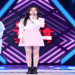 《下一站传奇》第三轮淘汰赛 “甜美少女”周雪遭淘汰