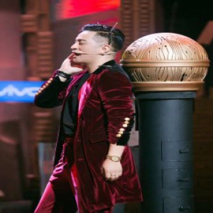 吉杰调侃撞脸《毒液》女博士 火星4搞笑模仿展天赋