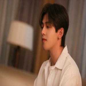 《彗星来的那一夜》甜虐收官 符龙飞双眼噙泪演技爆发