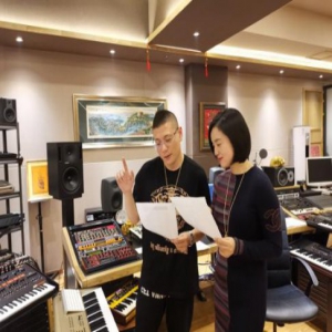  白雪&amp;兿乐团最新单曲《pa pa pa》即将妖艳+黑暗侵袭