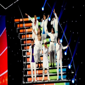 节奏部落用阿卡贝拉点亮第二届青年运动会闭幕式主题篇章