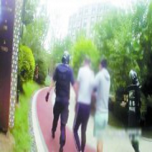 北京警方重拳打击 “PK拾”网络赌博团伙覆灭记