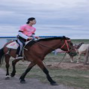 韩承羽《江山纪》杀青 桀骜不羁演绎两朝重臣