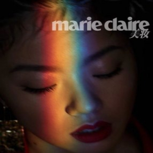 王菊浮世绘妆登大刊美妆封面 新综艺即将上线