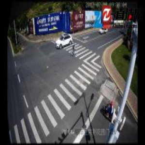 57岁常山男子街头骑“死飞” 摔成多处骨折