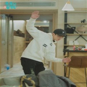 《亲爱的·客栈2》沈月加盟欢乐多 齐心应对停水危机