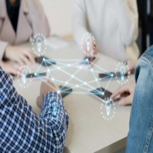 钦家为热议中的智能校服，提供优良解决方案