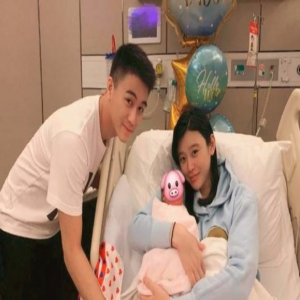 5000亿家产争夺战白热化，2个月新添3孙，窦骁也快“嫁”豪门了？