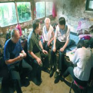 八旬老母告儿 法官调解到家