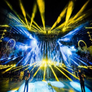 为爱前行·共爱前行世界巡回演唱会落幕