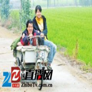 漯河无腿慈父把养女送进大学 孝顺养女外出打工