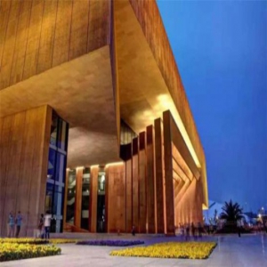 博物馆开夜场，非遗传承人夜市献艺……文化助力夜间经济，生活更多彩，城市添活力