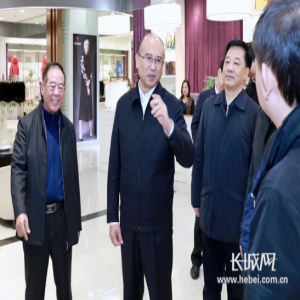 夏天也能穿裘皮？创新为你的衣柜添彩