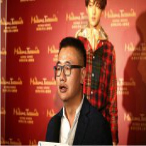 千亿出境游用户1个语言沟通痛点，糖果翻译手机S20即将发布