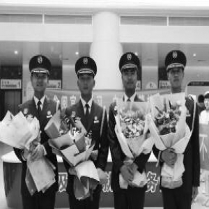 白求恩国际和平医院8人参与国庆盛典 如今载誉归来