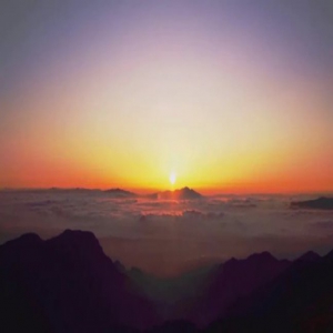 震撼！河北省国资委系统唱响《我和我的祖国》