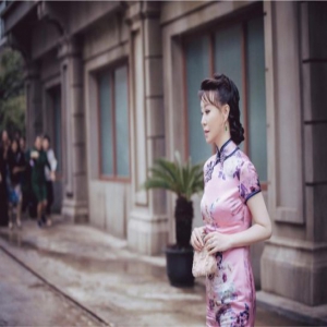 祖海携手谢治勋《风与叶》MV 演绎民国前世今生