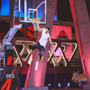 《这就是灌篮》李易峰含泪送别球员 大魔王易建联所向披靡