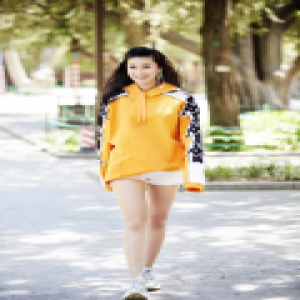 苗圃运动风街拍 书写被时光善待的人