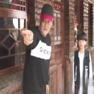 赵本山外孙曝光 10岁小汪涵竟撞脸易烊千玺？