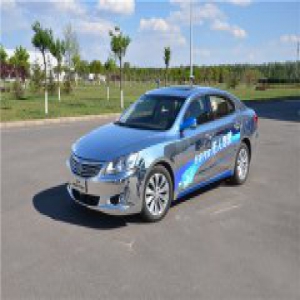 传统车企的逆袭：国内五大转型无人驾驶的“老司机”