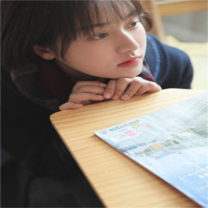 凌美仕深秋写真大片 元气少女清朗如月