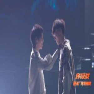 《明日之子》华晨宇抱病帮唱 心疼刷屏酷狗评论区