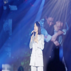 金池催泪现场演绎《遗憾终究拾不起》获奖