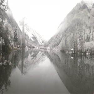 你的长假是什么季节？有人在看雪 北方要入冬