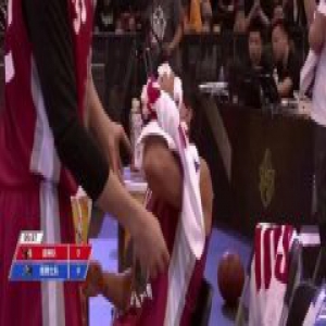 刘畊宏比赛脸部破相 负伤仍返