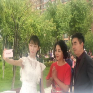 赵雨菁念真逗比开启 同刘流闫学晶拍摄《越活越来劲2》