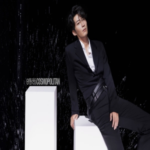 窦骁时尚大片来袭 型男气质凸显气质非凡