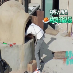 周五《亲爱的客栈》嘉宾吴磊 吴磊头发烧焦成什么样子？