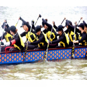 江苏省十九届运动会龙舟赛在仪征举行