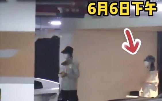 24岁宋威龙恋情曝光！女方被扒背景深厚，两位女星受恋情牵连(图2)